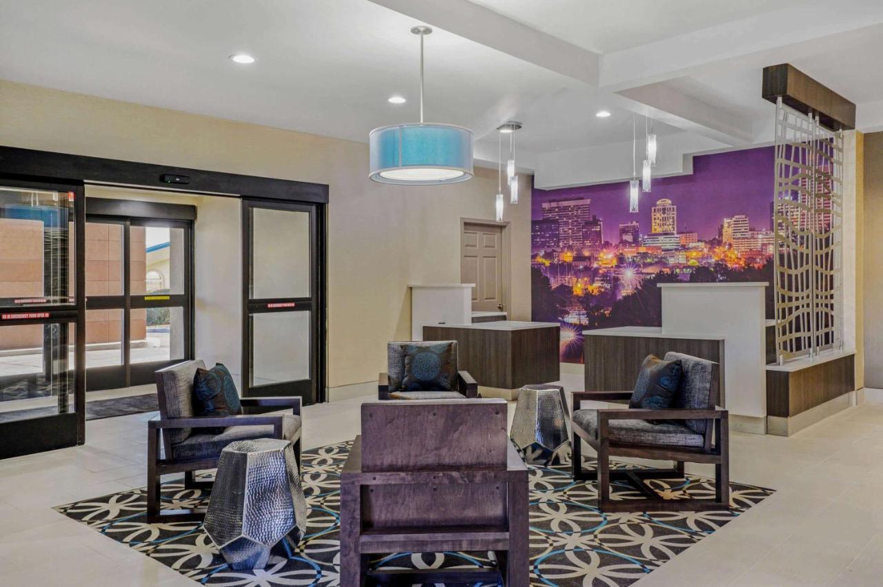 La Quinta Inn By Wyndham Columbia Se Fort Jackson Dış mekan fotoğraf
